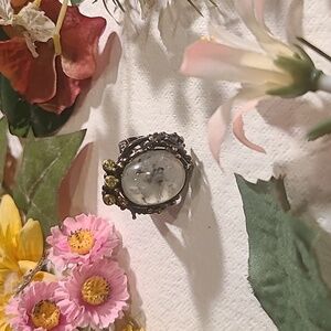 Prehnite Stone Women's Elegant Semi Precious Ring Set in Ornate Band  Size: 8.5